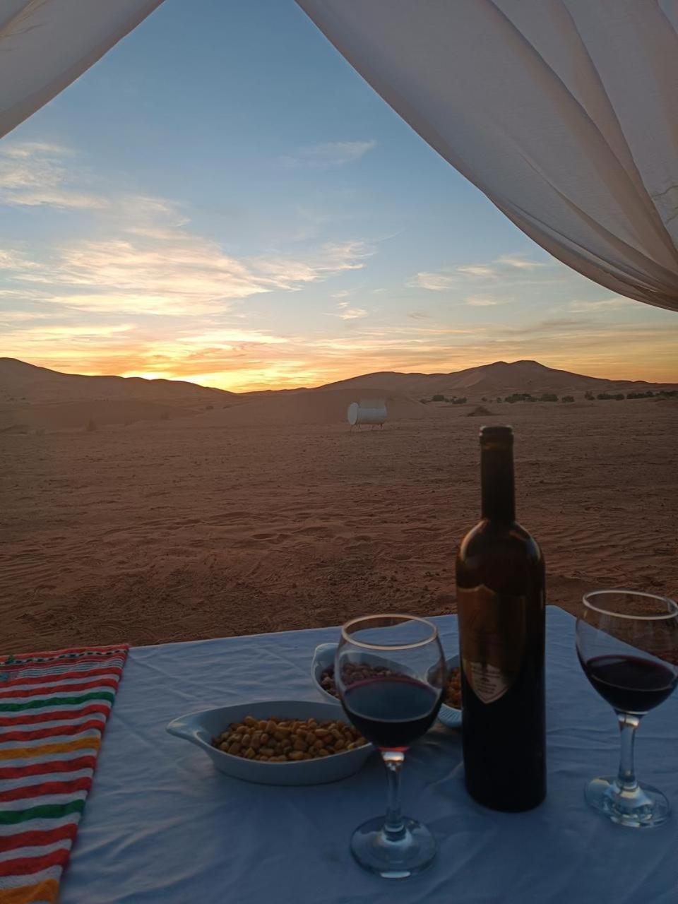 Merzouga Traditional Luxury Camp Εξωτερικό φωτογραφία
